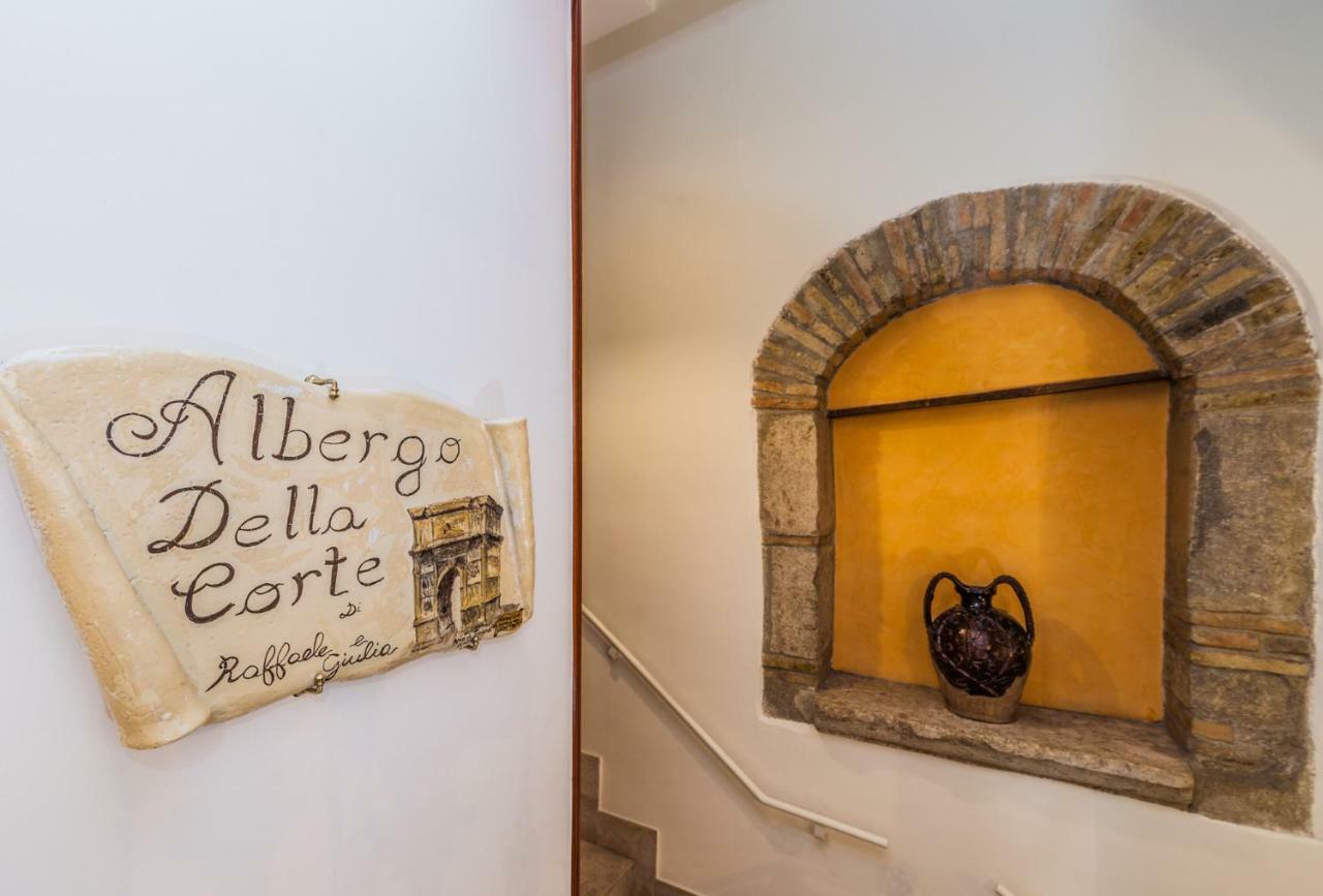 Albergo Della Corte Μπενεβέντο Εξωτερικό φωτογραφία