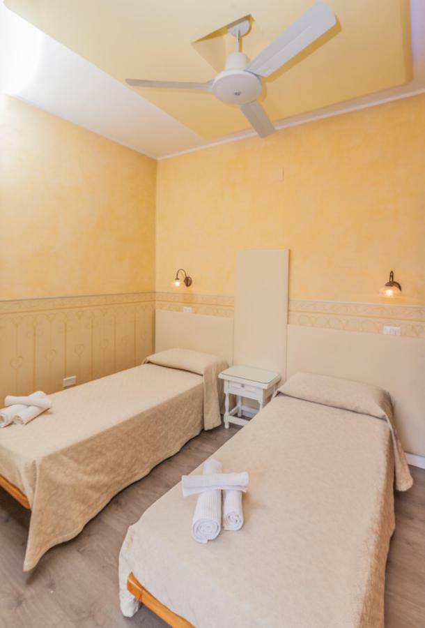 Albergo Della Corte Μπενεβέντο Εξωτερικό φωτογραφία