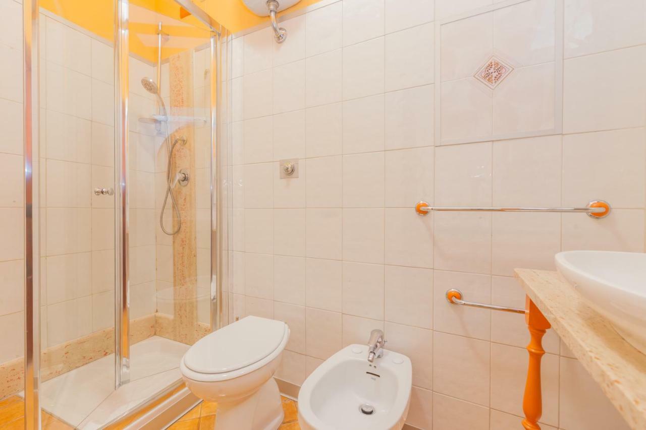 Albergo Della Corte Μπενεβέντο Εξωτερικό φωτογραφία